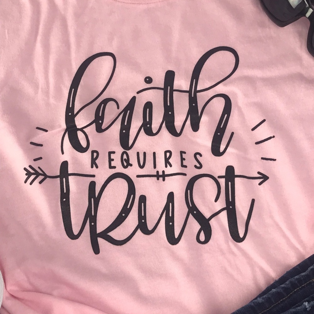 💥BRAND NEW💥Soft Pink T shirt - Picture 3 of 5
